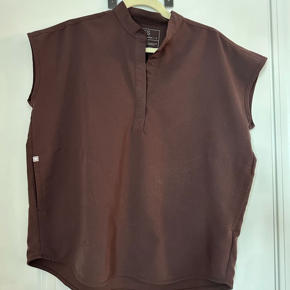 Figs Espresso Rafaela Top